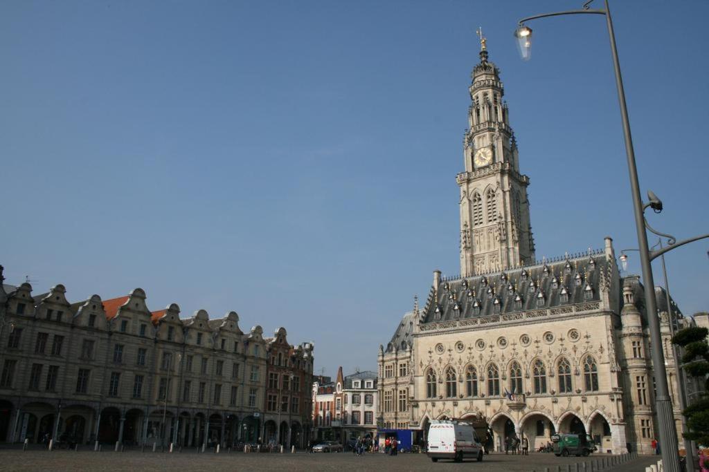 The Place To Be Arras Exterior photo